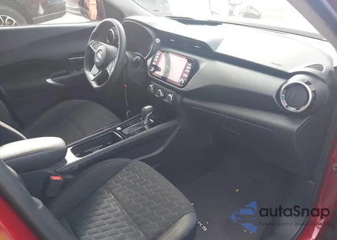 2023 Nissan Kicks Sv Xtronic Cvt z USA, uszkodzony, nr VIN 3N1CP5CVXPL562162